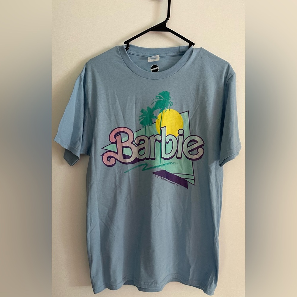 Mattel. NWOT. Unisex 90s Barbie Tshirt.